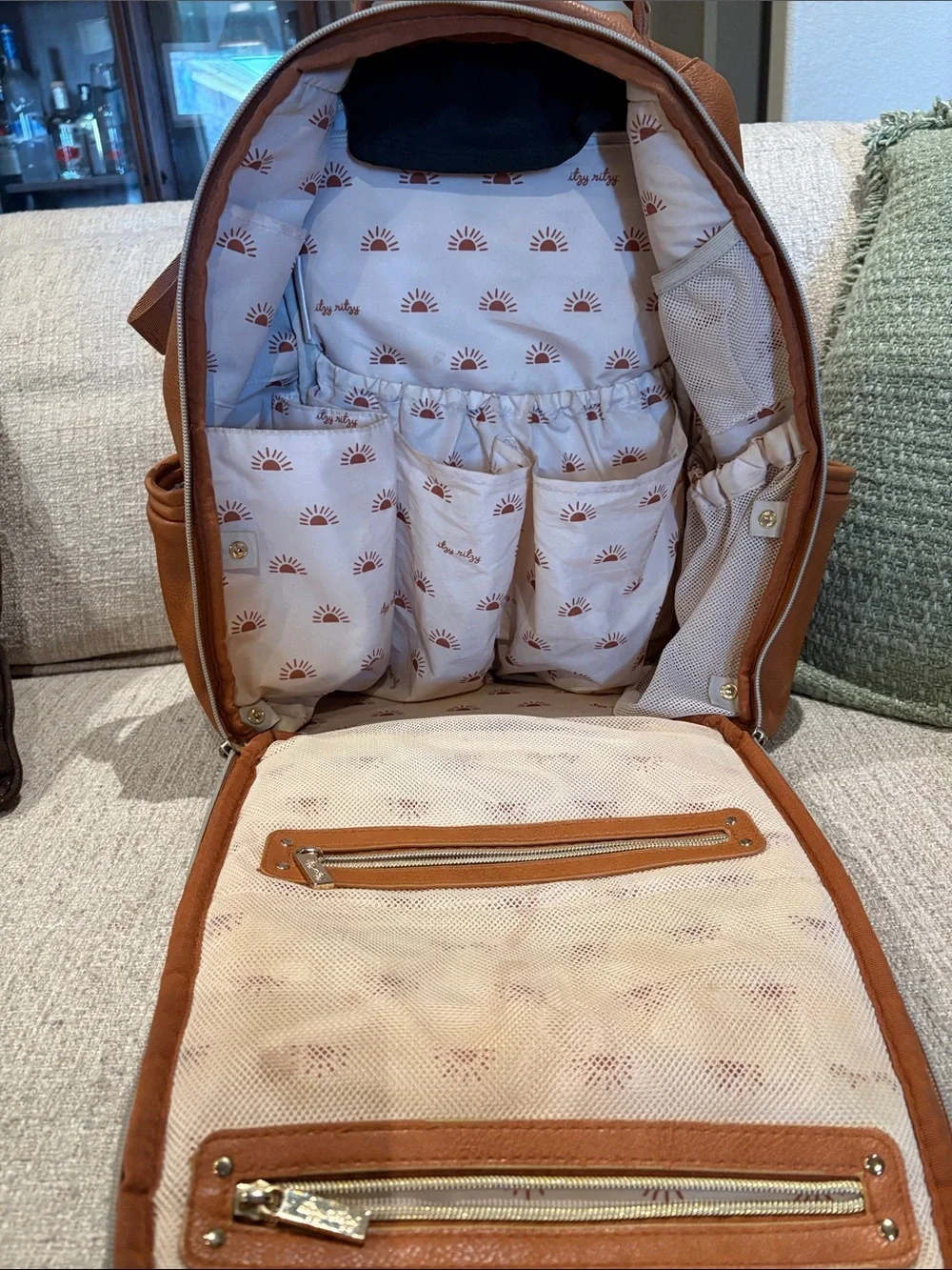 Itzy Ritzy boss baby diaper bag, cognac